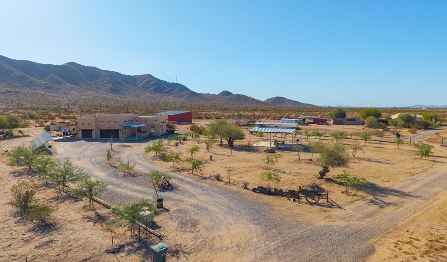 2250 E ARICA Rd, Casa Grande, AZ 85193 - 3 Beds, 2 Bath