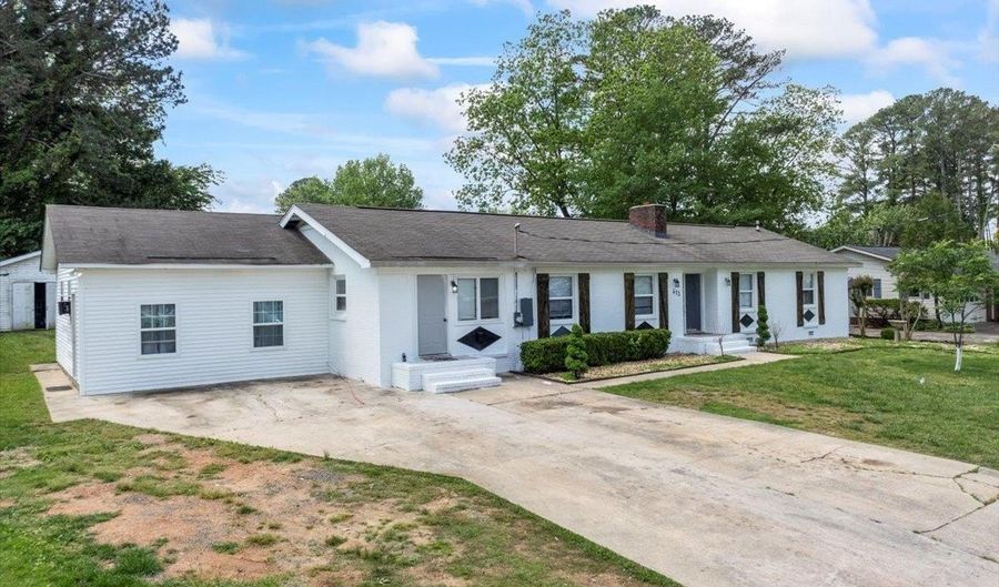 413 Peach Ave, Albertville, AL 35950 - 3 Beds, 2 Bath