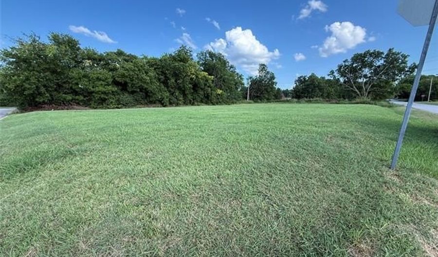 1400 11th NE, Ardmore, OK 73401 - 0 Beds, 0 Bath