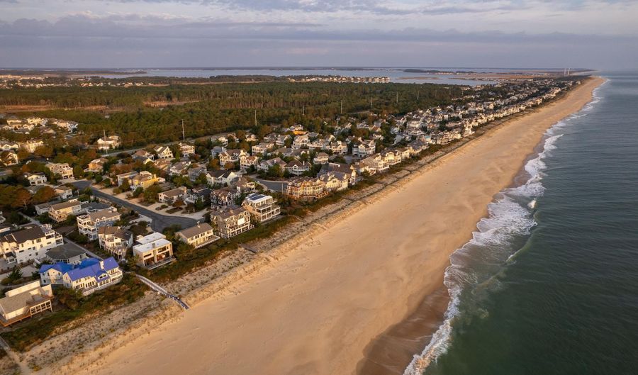 40220 SUGAR HILL Rd, Bethany Beach, DE 19930 - 6 Beds, 4 Bath