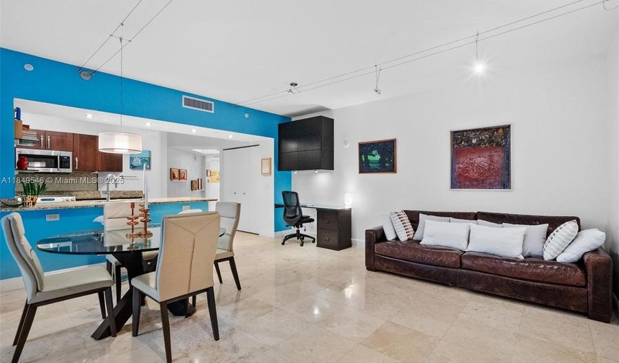 19900 E Country Club Dr 212, Aventura, FL 33180 - 1 Beds, 1 Bath