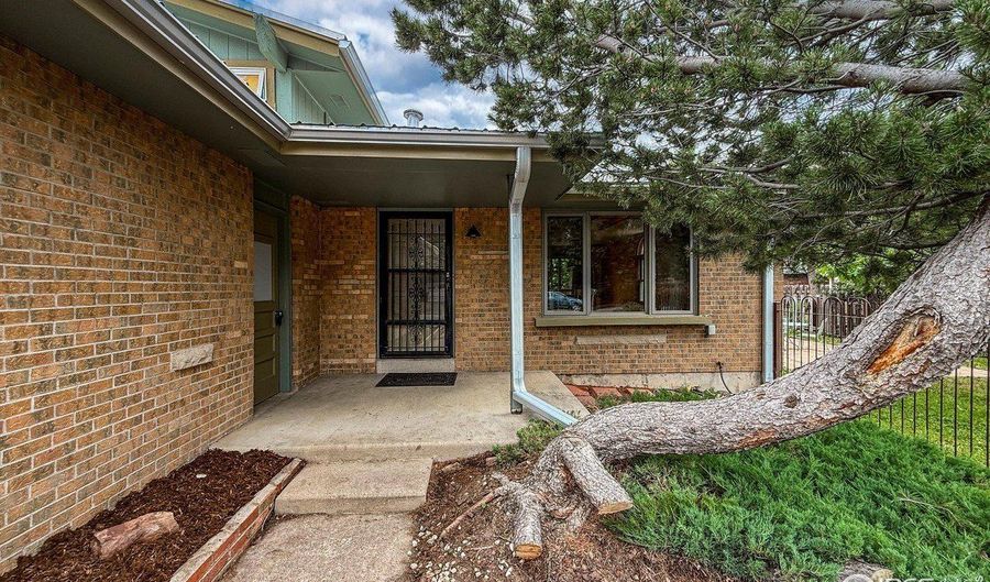 3722 Monterey Pl, Boulder, CO 80301 - 5 Beds, 3 Bath