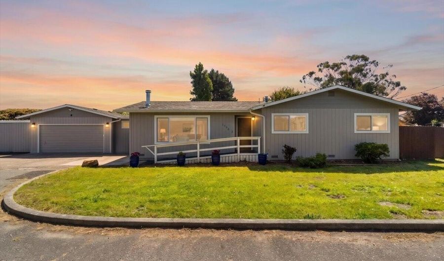 1750 27th St, Arcata, CA 95521 - 4 Beds, 3 Bath