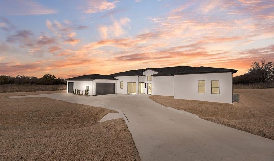 2284 County Road 222, Anna, TX 75409 - 5 Beds, 7 Bath