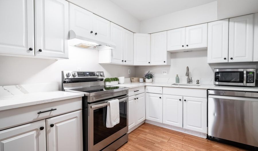 7911 CASA GRANDE Pl 122-A, Alexandria, VA 22309 - 3 Beds, 3 Bath
