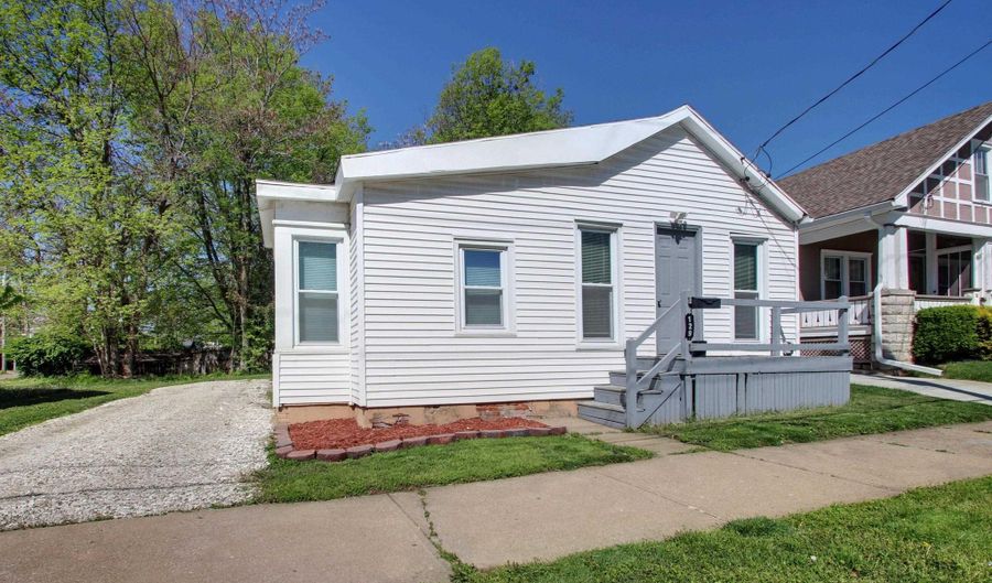 129 N 14TH St, Quincy, IL 62301 - 2 Beds, 1 Bath