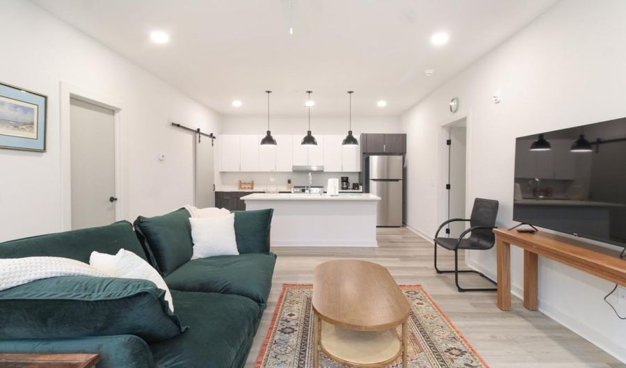 240 Martha Dr, Athens, GA 30606 - 2 Beds, 2 Bath