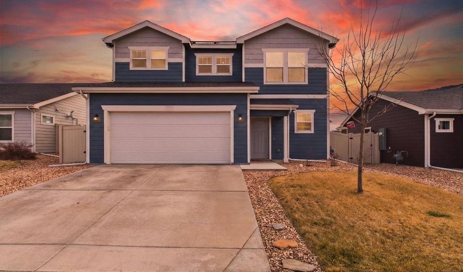 374 Pony Express Trl, Ault, CO 80610 - 4 Beds, 3 Bath