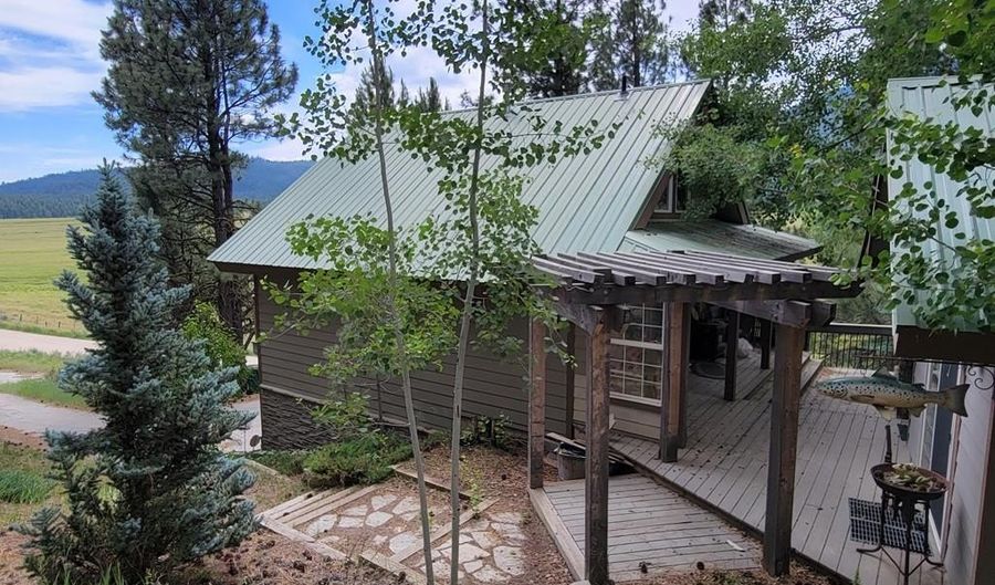 10 Badger Hollow Rd, Cascade, ID 83611 - 4 Beds, 0 Bath