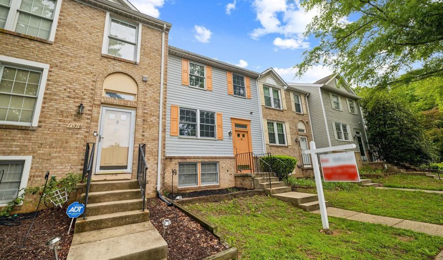 11518 BIG CREEK Dr, Beltsville, MD 20705 - 3 Beds, 4 Bath