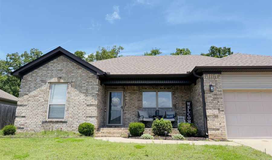 330 Austin Creek Dr, Austin, AR 72007 - 3 Beds, 2 Bath
