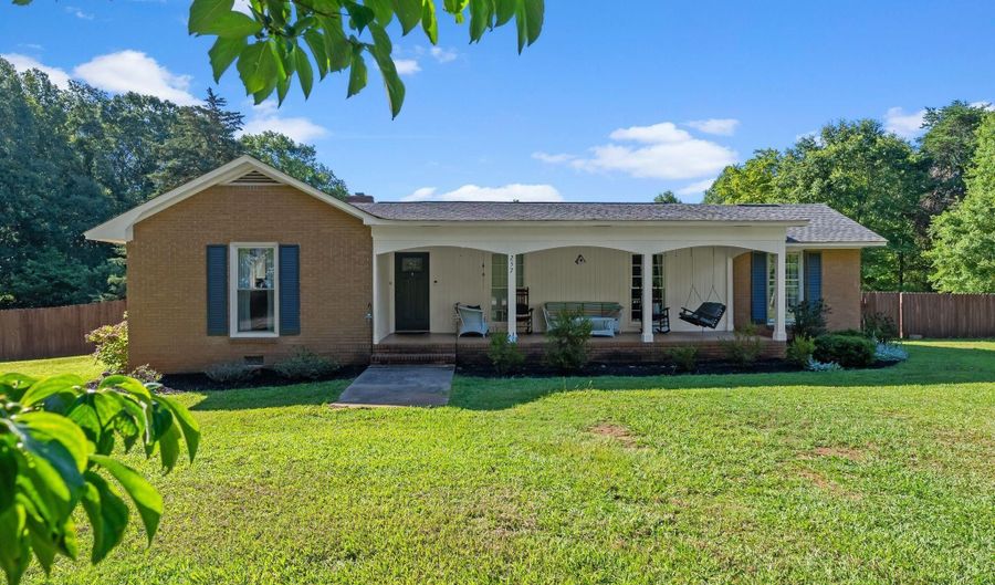 257 Mahaffey St, Belton, SC 29627 - 3 Beds, 2 Bath