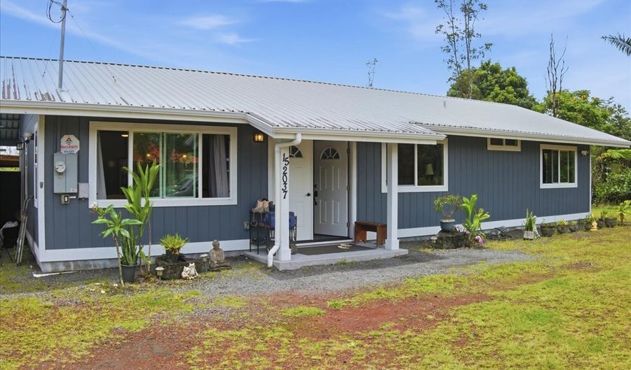 15-2037 31ST Ave, Keaau, HI 96749 - 3 Beds, 2 Bath