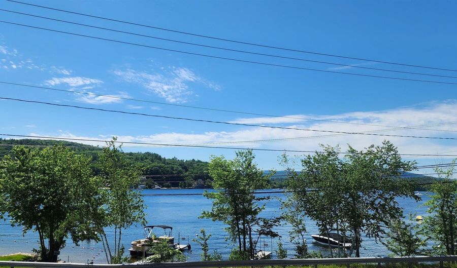 1330 Lake St 4, Bristol, NH 03222 - 1 Beds, 1 Bath