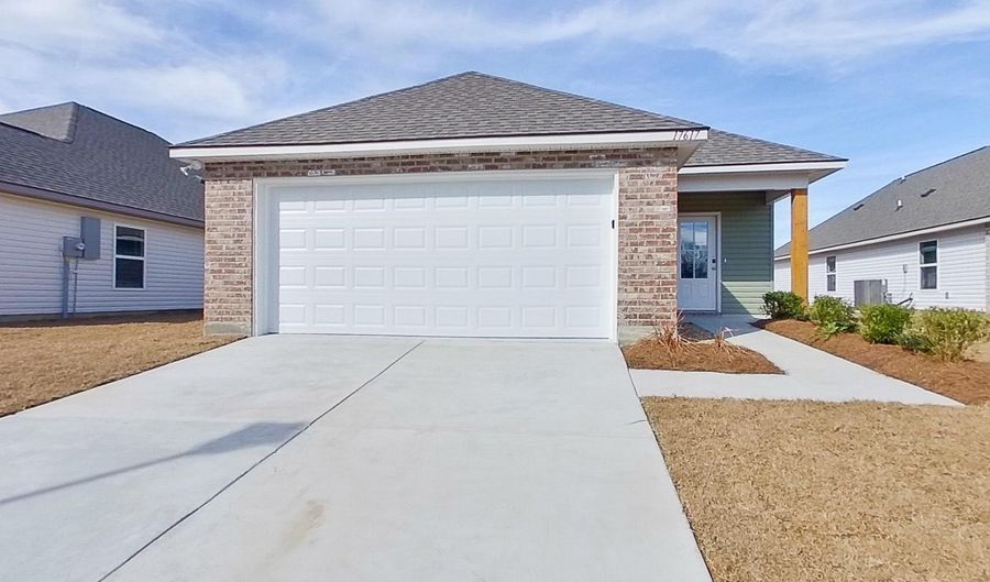 17617 Carlisle Ave, Baton Rouge, LA 70817 - 3 Beds, 2 Bath