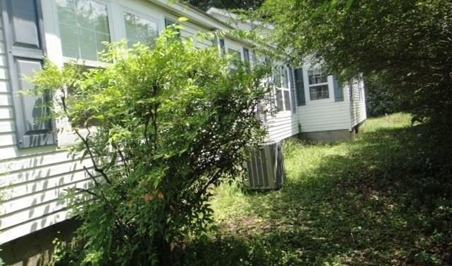 1432 Addie St, Batesville, AR 72501 - 3 Beds, 2 Bath