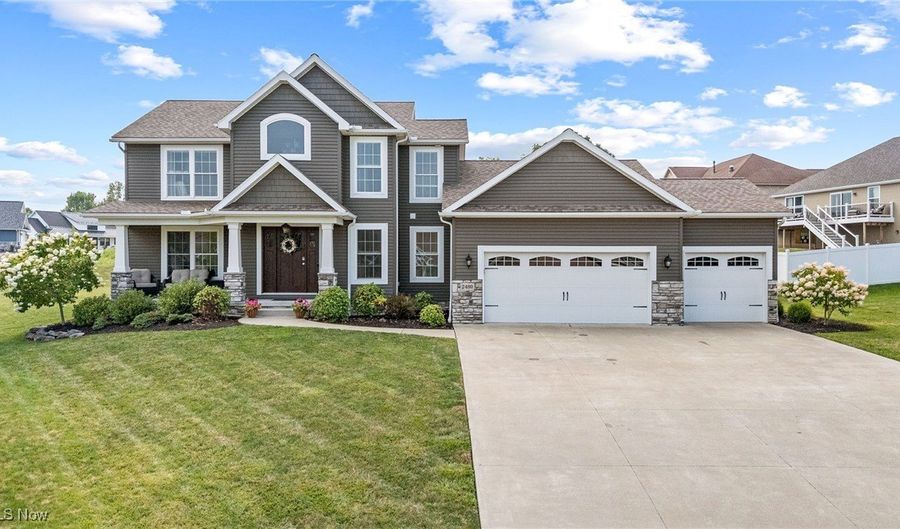 2480 Orchard Spring Cir, Alliance, OH 44601 - 3 Beds, 4 Bath