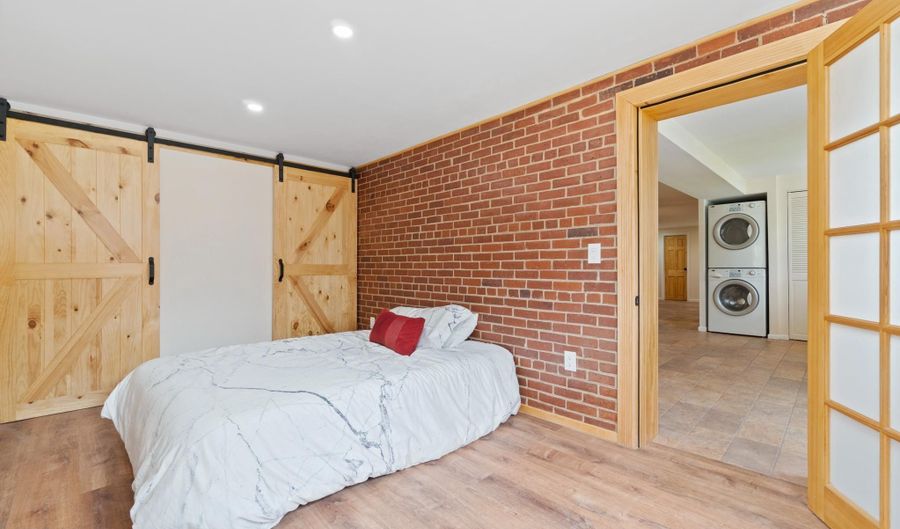 441 21ST St NE B, Washington, DC 20002 - 1 Beds, 1 Bath