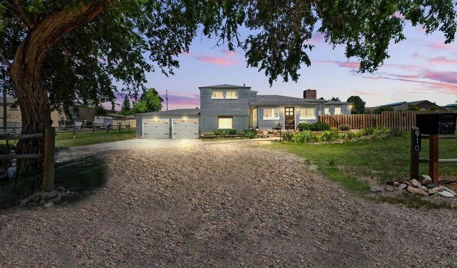 910 DITTMAN Ct, Cheyenne, WY 82009 - 4 Beds, 3 Bath