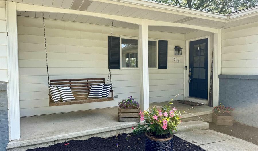 1516 Lakeview Trl, Berne, IN 46711 - 4 Beds, 3 Bath