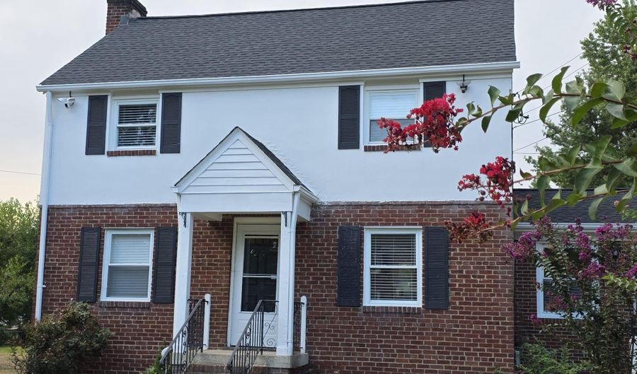 5427 DAWES Ave, Alexandria, VA 22311 - 3 Beds, 3 Bath