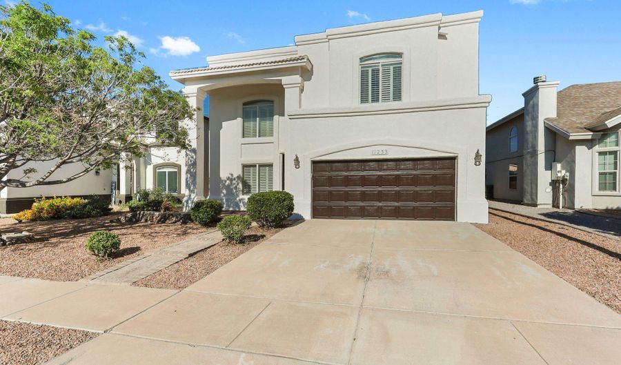 11233 Northview Dr, El Paso, TX 79934 - 4 Beds, 3 Bath