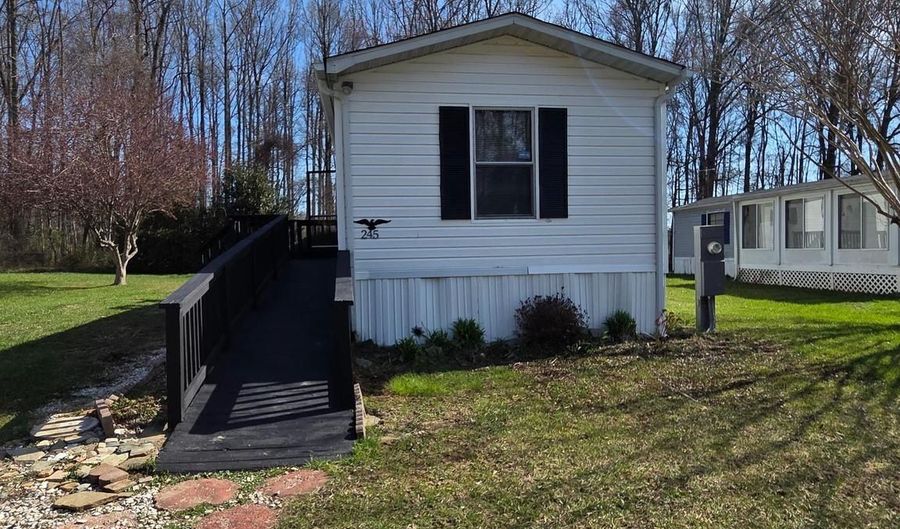 245 GOLF Dr, Aberdeen, MD 21001 - 2 Beds, 2 Bath
