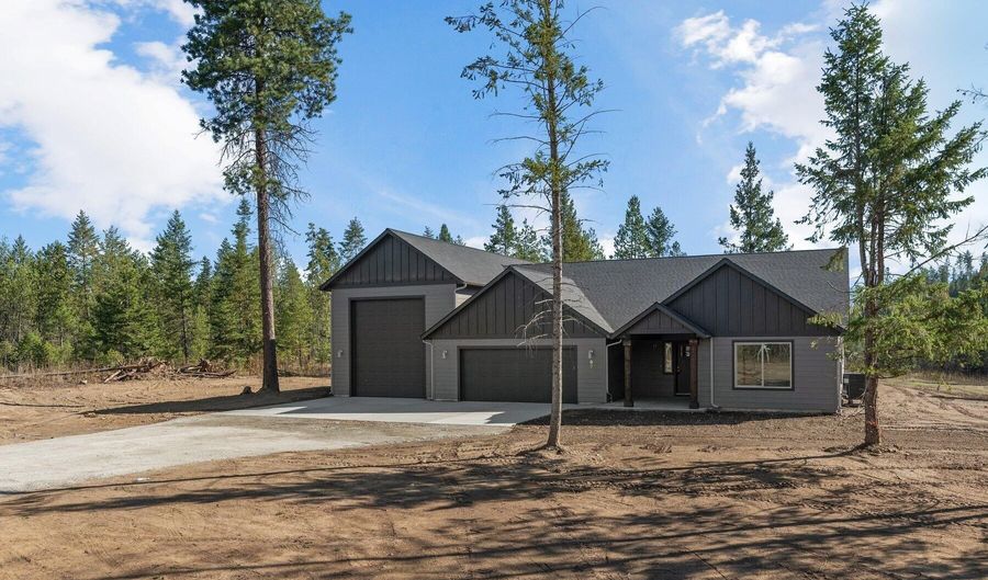 4953 E Sarah Loop, Athol, ID 83801 - 3 Beds, 2 Bath