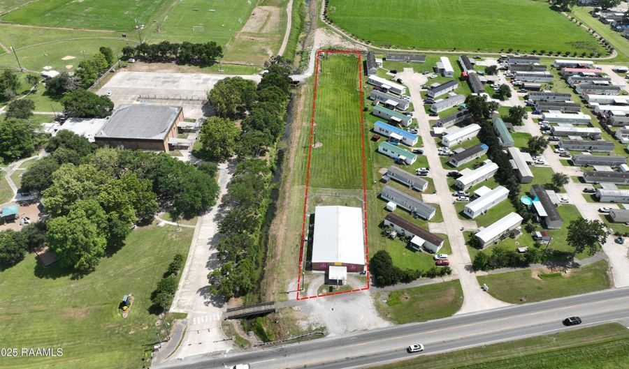 3872 Hwy 182, Berwick, LA 70342 - 0 Beds, 0 Bath