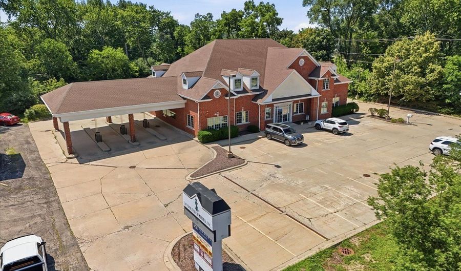 41412 N Il Route 83, Antioch, IL 60002 - 0 Beds, 0 Bath