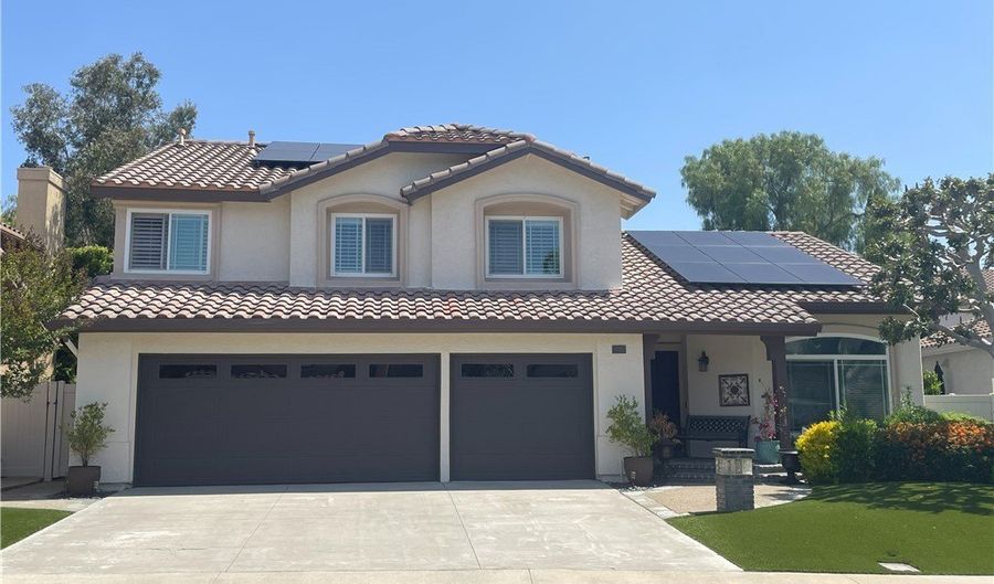 17 Thornbird, Aliso Viejo, CA 92656 - 4 Beds, 3 Bath