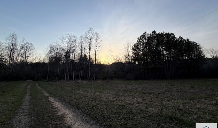 4393 Stoney Mountain Rd, Axton, VA 24112 - 0 Beds, 0 Bath