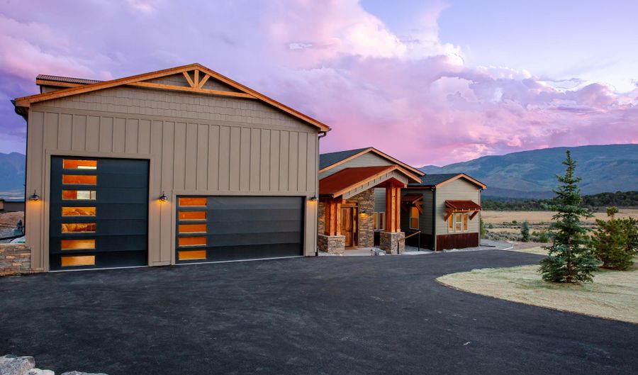 52 Grosbeak Pl, Glenwood Springs, CO 81601 - 5 Beds, 5 Bath