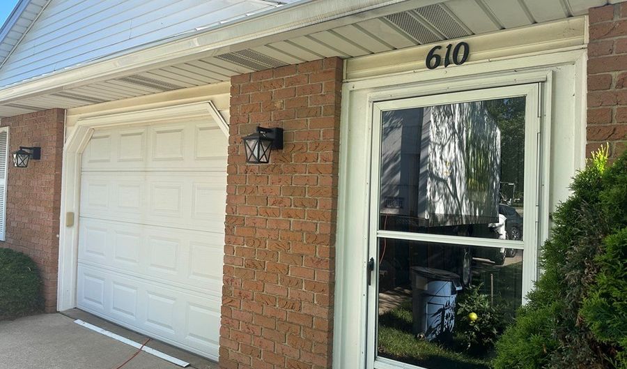 610 Katherine Ave, Ashland, OH 44805 - 2 Beds, 1 Bath
