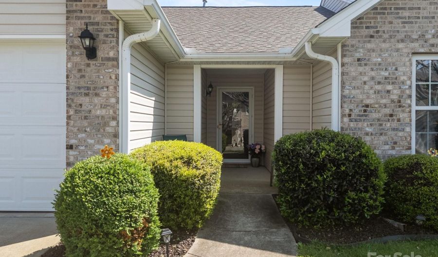 96 Sunny Meadows Blvd, Arden, NC 28704 - 2 Beds, 2 Bath