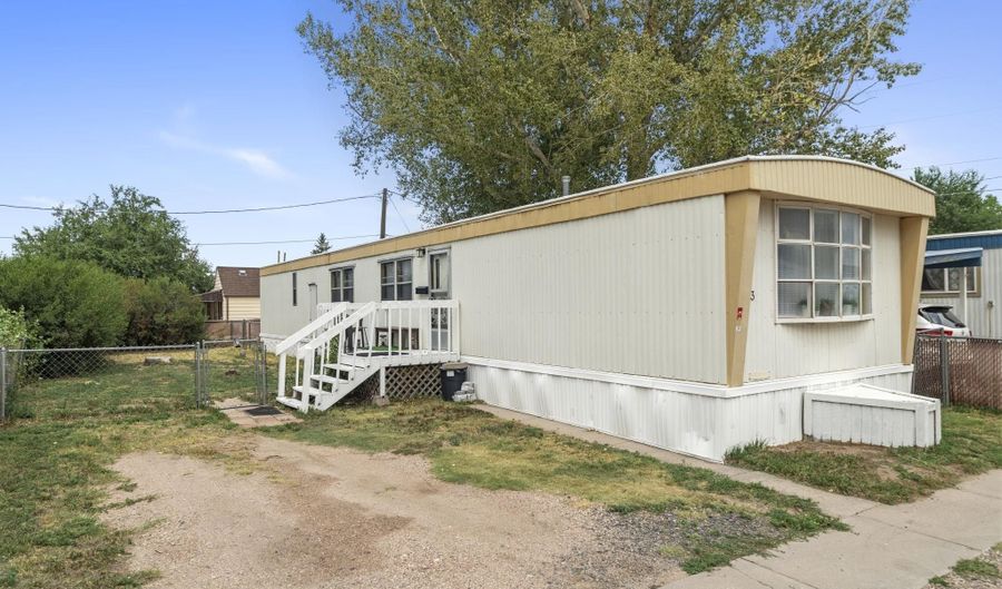 712 W COLLEGE Dr 3, Cheyenne, WY 82007 - 2 Beds, 1 Bath
