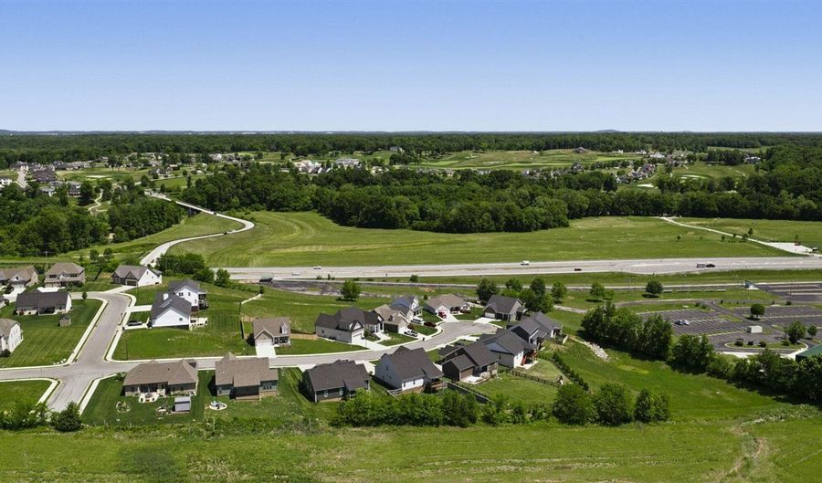 7221 Hilliard Ct, Alvaton, KY 42122 - 5 Beds, 4 Bath
