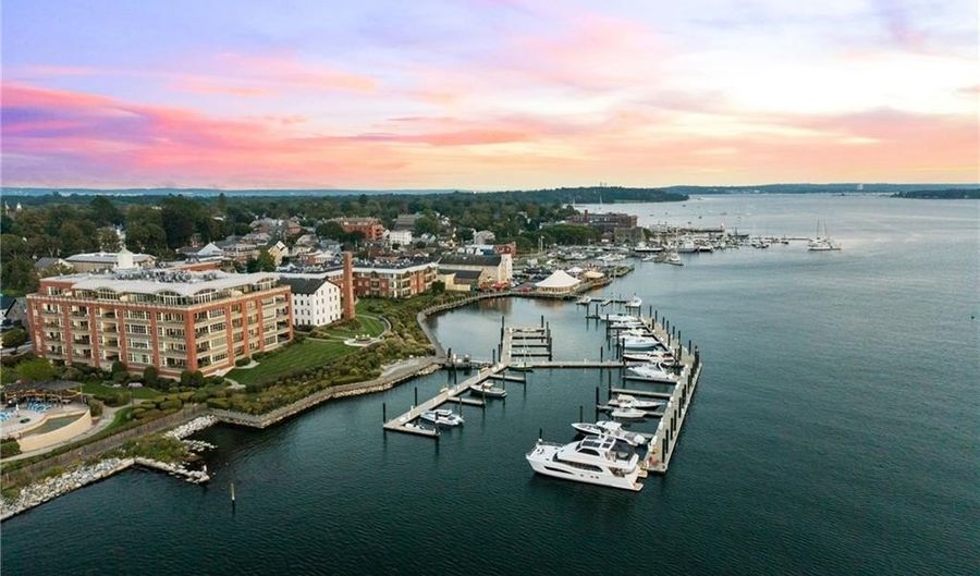 341 Thames St 209 S, Bristol, RI 02809 - 2 Beds, 2 Bath