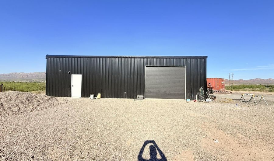 8 Independence Dr, Caballo, NM 87942 - 1 Beds, 1 Bath