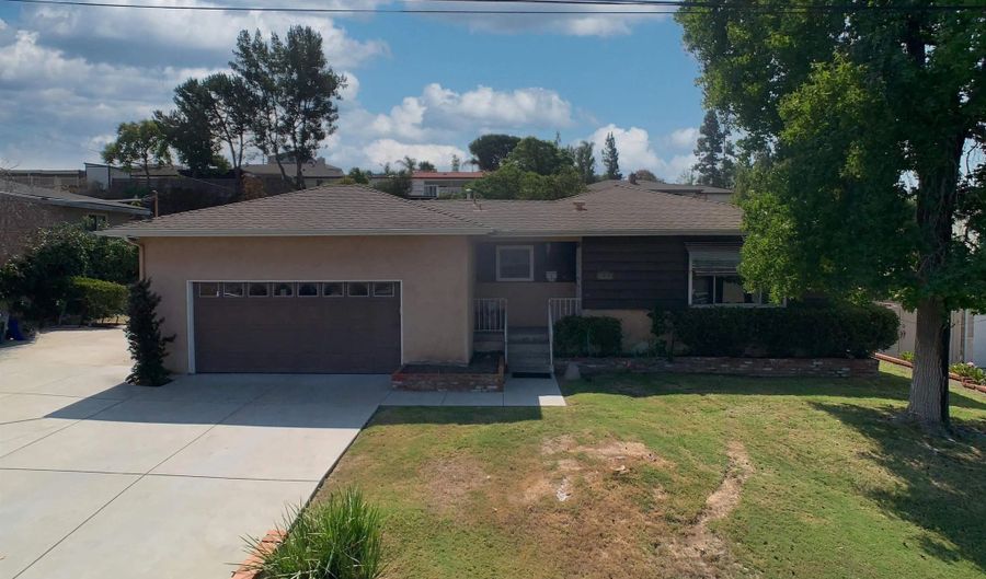 6345 Primrose, La Mesa, CA 91942 - 3 Beds, 2 Bath