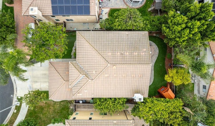 6316 Newcastle Ave, Encino, CA 91316 - 4 Beds, 3 Bath