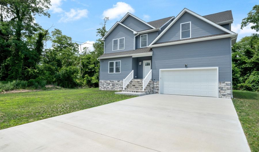 605 Bay Blvd, Bayville, NJ 08721 - 4 Beds, 3 Bath