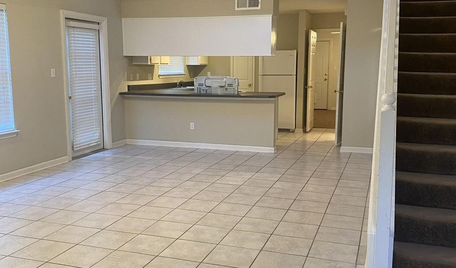 2507 Golden Park Ln, Tallahassee, FL 32303 - 3 Beds, 2 Bath