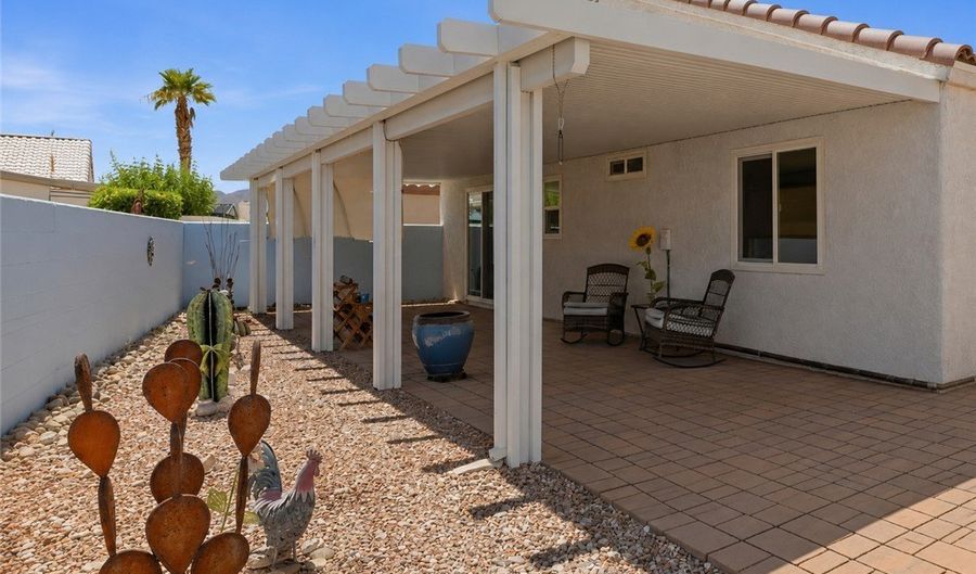 1188 Pawnee Dr, Bullhead City, AZ 86442 - 3 Beds, 2 Bath