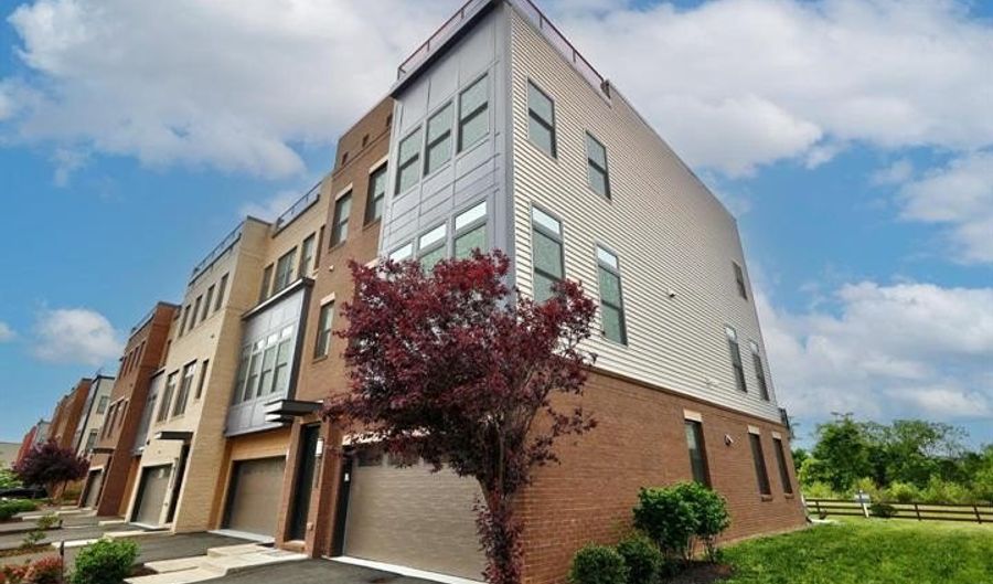 23575 HOPEWELL MANOR Ter, Ashburn, VA 20148 - 3 Beds, 4 Bath