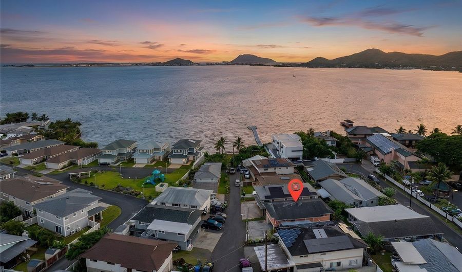 45-29 Waikalualoko Loop B, Kaneohe, HI 96744 - 4 Beds, 3 Bath