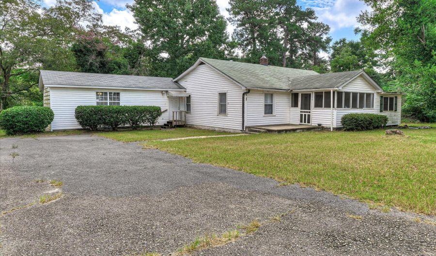 4013 Belair Rd, Augusta, GA 30909 - 4 Beds, 3 Bath