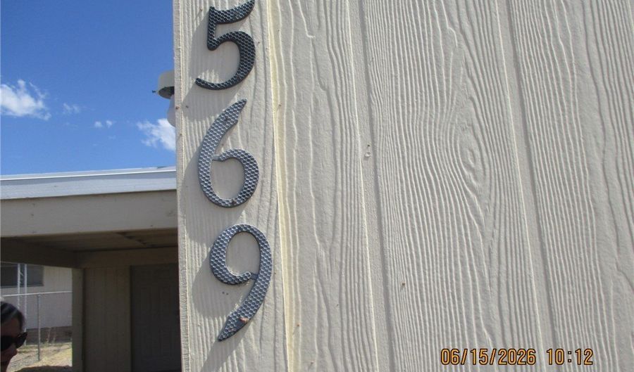 569 Harbor Dr, Bullhead City, AZ 86442 - 3 Beds, 2 Bath