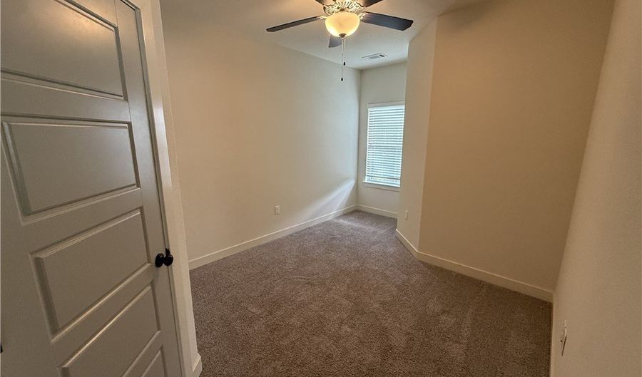 3217 SW Hillstone Ave, Bentonville, AR 72713 - 3 Beds, 3 Bath
