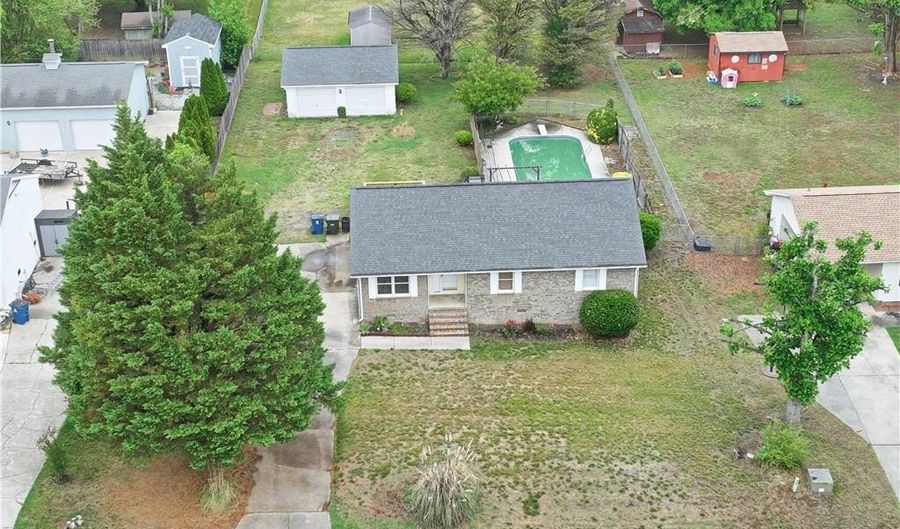223 Aldridge Ln, Archdale, NC 27263 - 3 Beds, 2 Bath